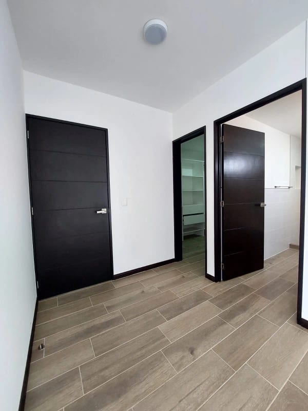 Apartamento en Renta Segheria zona 14 — Apartamento en Alquiler en Segheria, Zona 14, Guatemala, Ciudad — foto 8 de 13