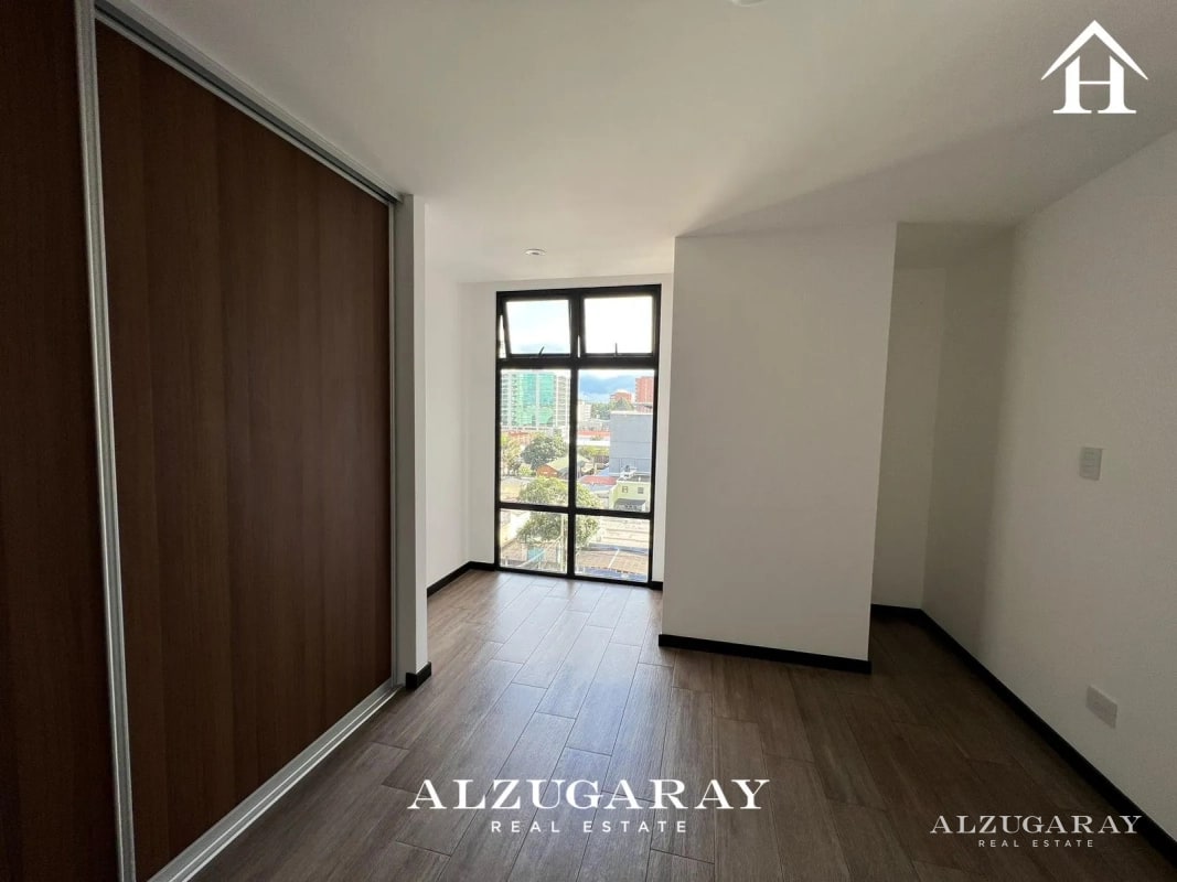 APTO NIVEL ALTO C/ VISTA 2 HAB. / EDIFICIO IQ10 Z.10 - 8