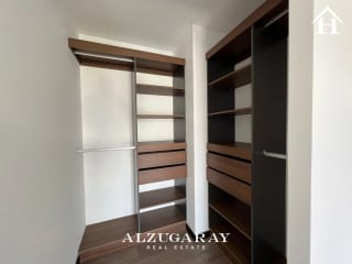 APTO NIVEL ALTO C/ VISTA	 2 HAB. / EDIFICIO IQ10 Z.10 — Apartamento en Venta en Zona 10, Guatemala, Ciudad — miniatura 5 de 10