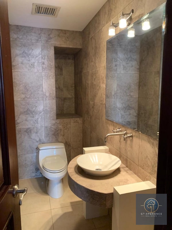 Lindo y amplio apartamento en venta en edificio zona 14 - 7