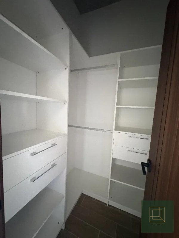 Apartamento en renta en edificio Séptimo zona 4 - 3