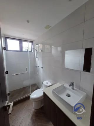 Apartamento en venta en Ikaria, zona 15, Ciudad de Guatemala — Apartamento en Venta en Ikaria, Zona 15, Guatemala, Ciudad — miniatura 9 de 16