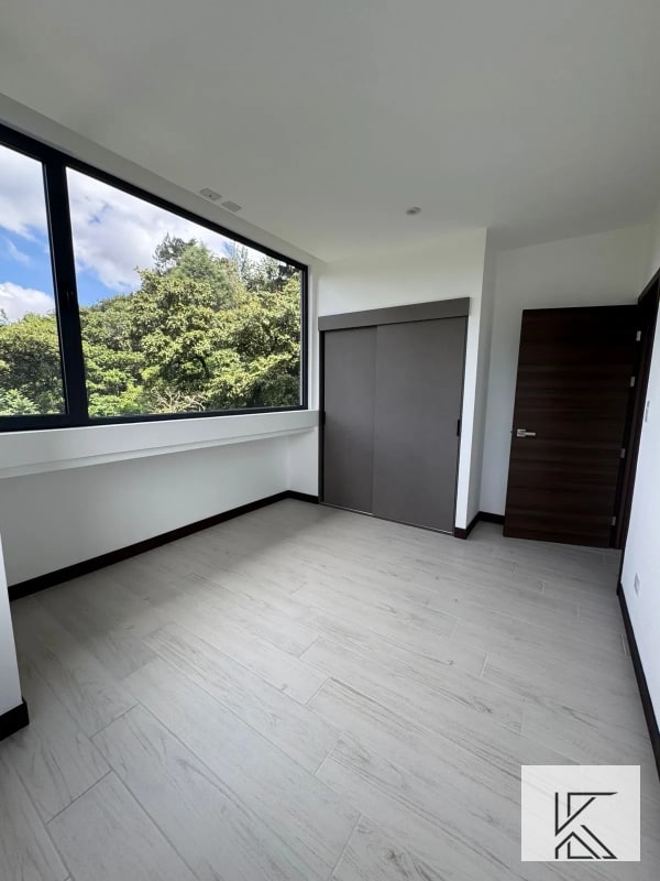 Moderno apartamento en Spazzio Residences – Vista Hermosa III, Zona 15 - 7