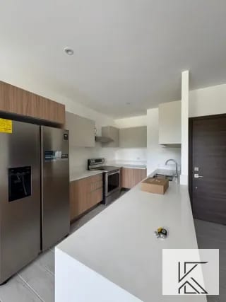 Moderno apartamento en Spazzio Residences – Vista Hermosa III, Zona 15 — Apartamento en Venta en Spazio, Zona 15, Guatemala, Ciudad — miniatura 5 de 12