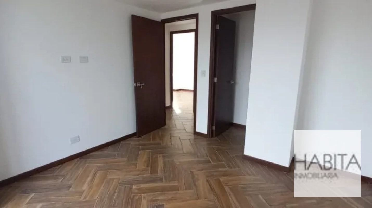 Apartamento en Venta y/o Renta zona 10 - 6