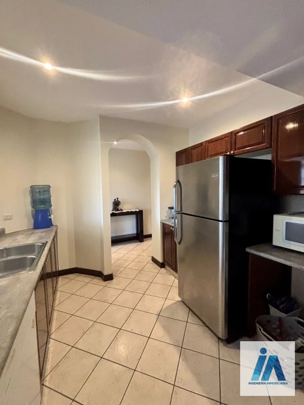 APARTAMENTO AMUEBLADO EN ALQUILER O VENTA📍Edificio Milenia, zona 10 - 9