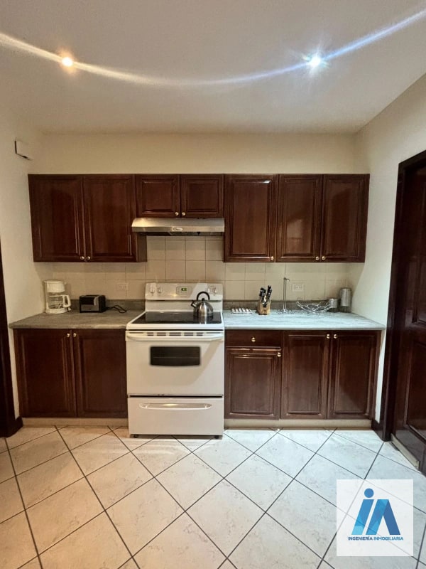 APARTAMENTO AMUEBLADO EN ALQUILER O VENTA📍Edificio Milenia, zona 10 - 8