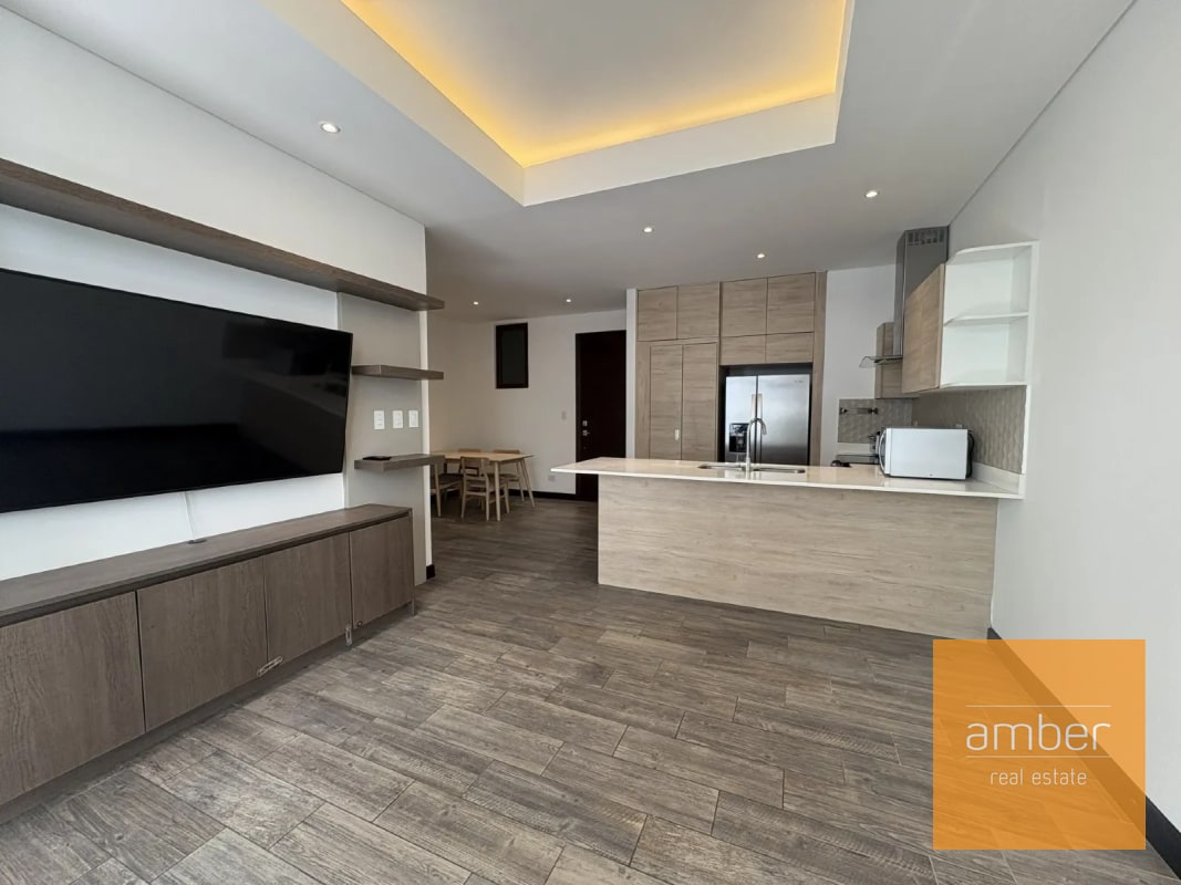 Apartamento en Lirios de Cayalá, zona 16 - 1