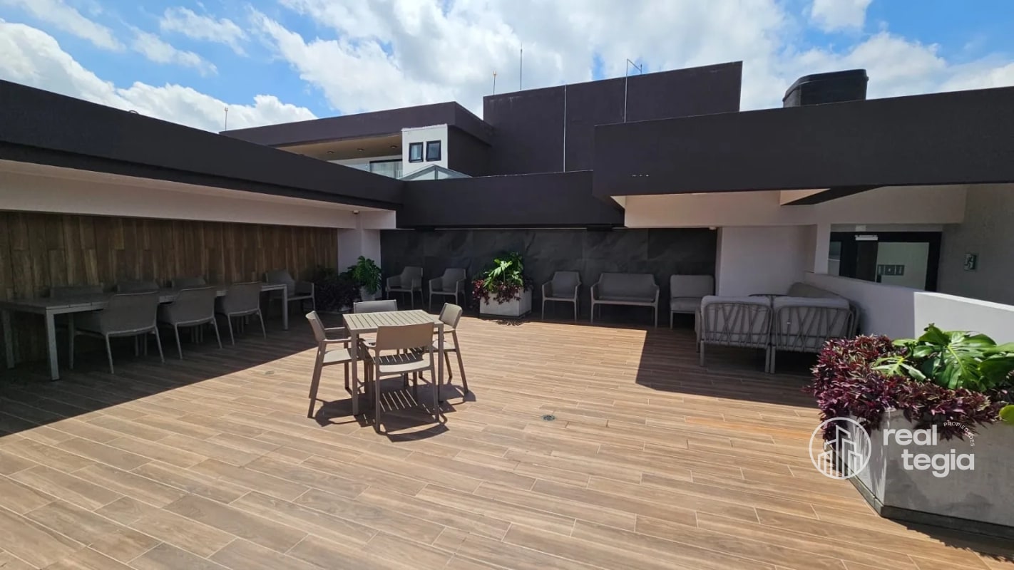 APARTAMENTO ZONA 13 - 4