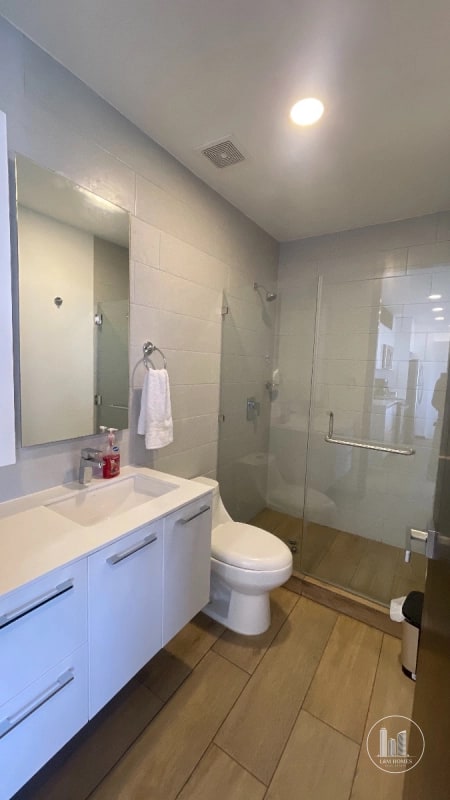Lindo Apartamento en renta o venta zona 15  VHI - 4