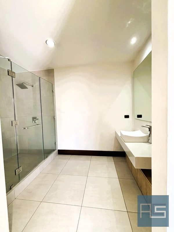*APARTAMENTO MODERNO Y AMPLIO DE 2 NIVELES EN VENTA EN ZEN CAYALÁ* - 4
