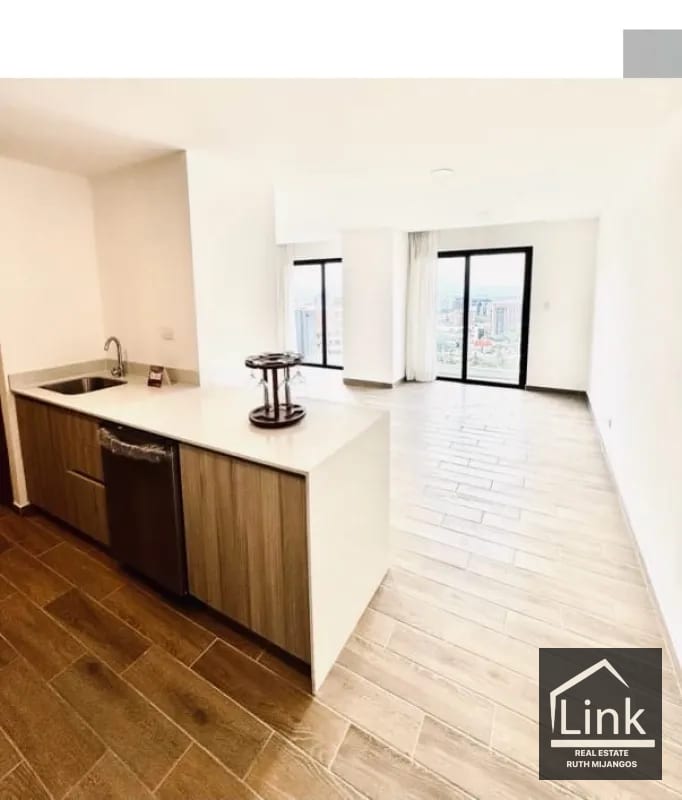 RENTA O VENTA de Apartamenro zona 14 — Apartamento en Alquiler en Parque 14, Zona 14, Guatemala, Ciudad — foto 1 de 11