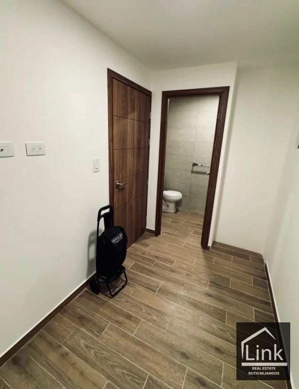 RENTA O VENTA  de Apartamenro zona 14 - 5