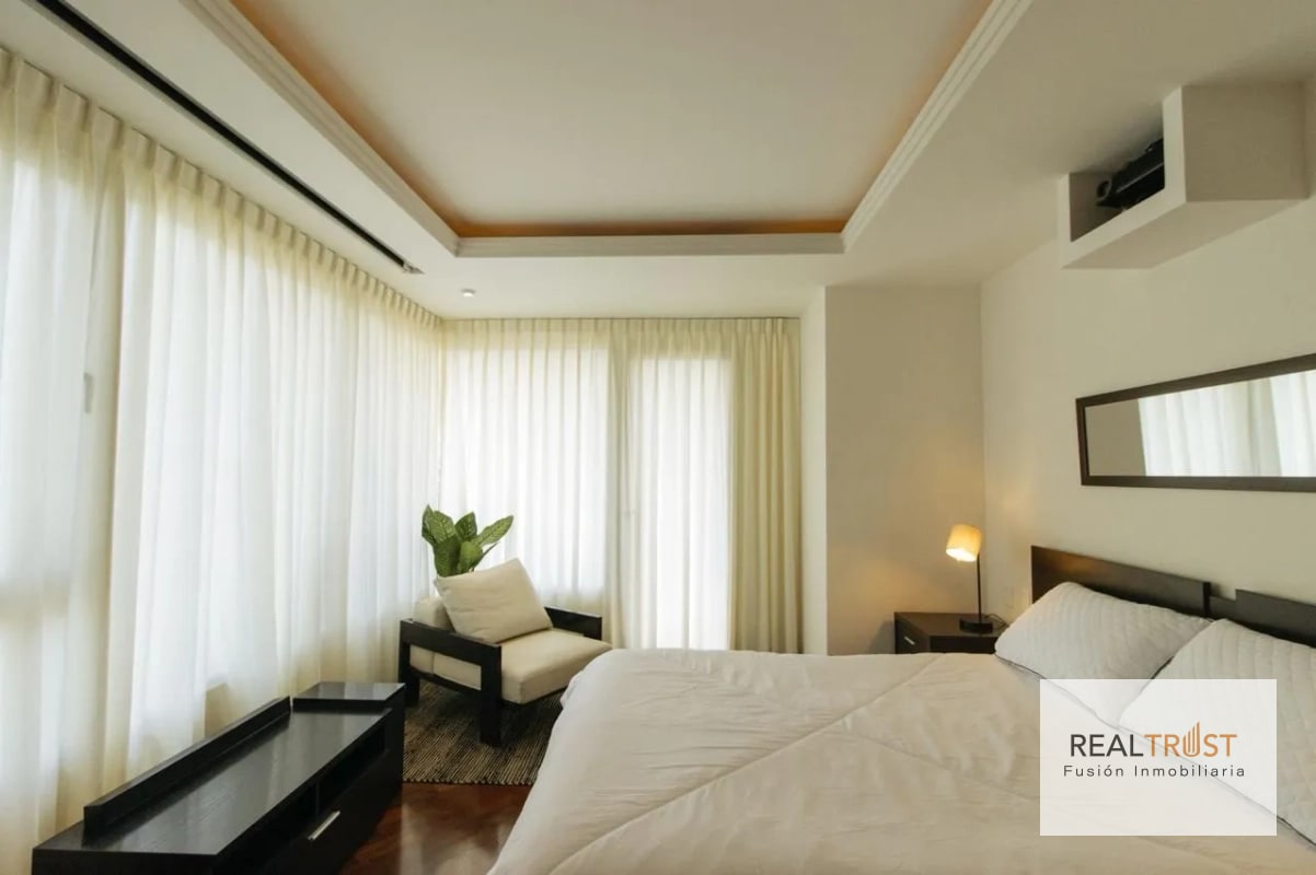 Apartamento AMUEBLADO EN RENTA zona 10 - 5