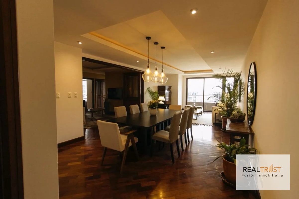 Apartamento AMUEBLADO EN RENTA zona 10 - 2
