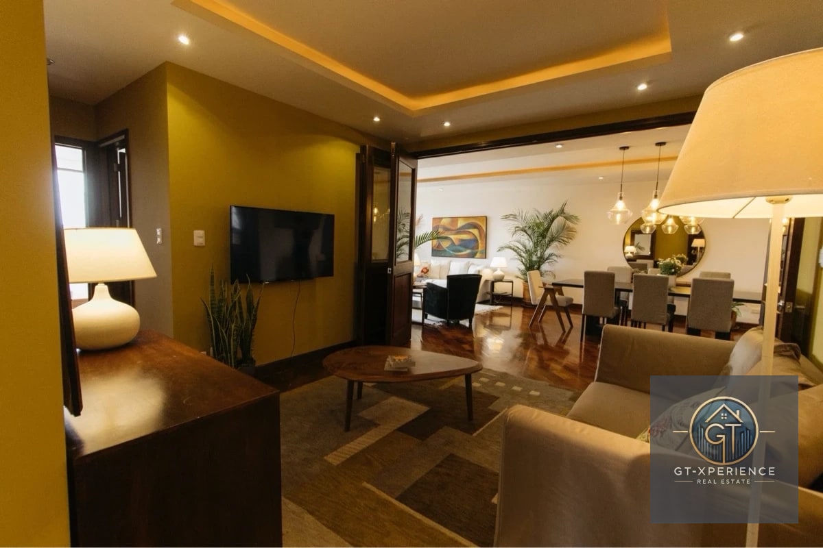 Lindo y amplio apartamento en edificio Santa María, zona 10 - 1