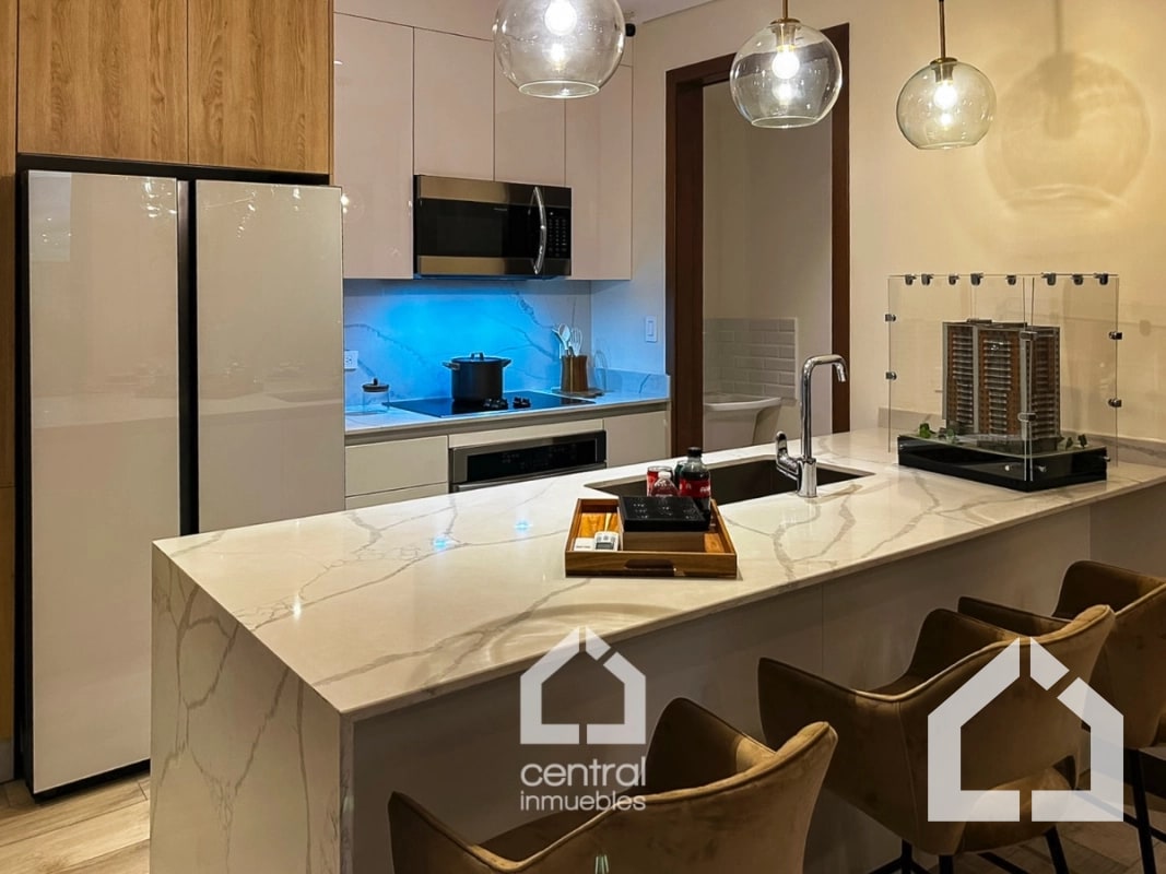 Apartamento de 2 habitaciones en excelente ubicación en Ferré 10, zona 10 - 13