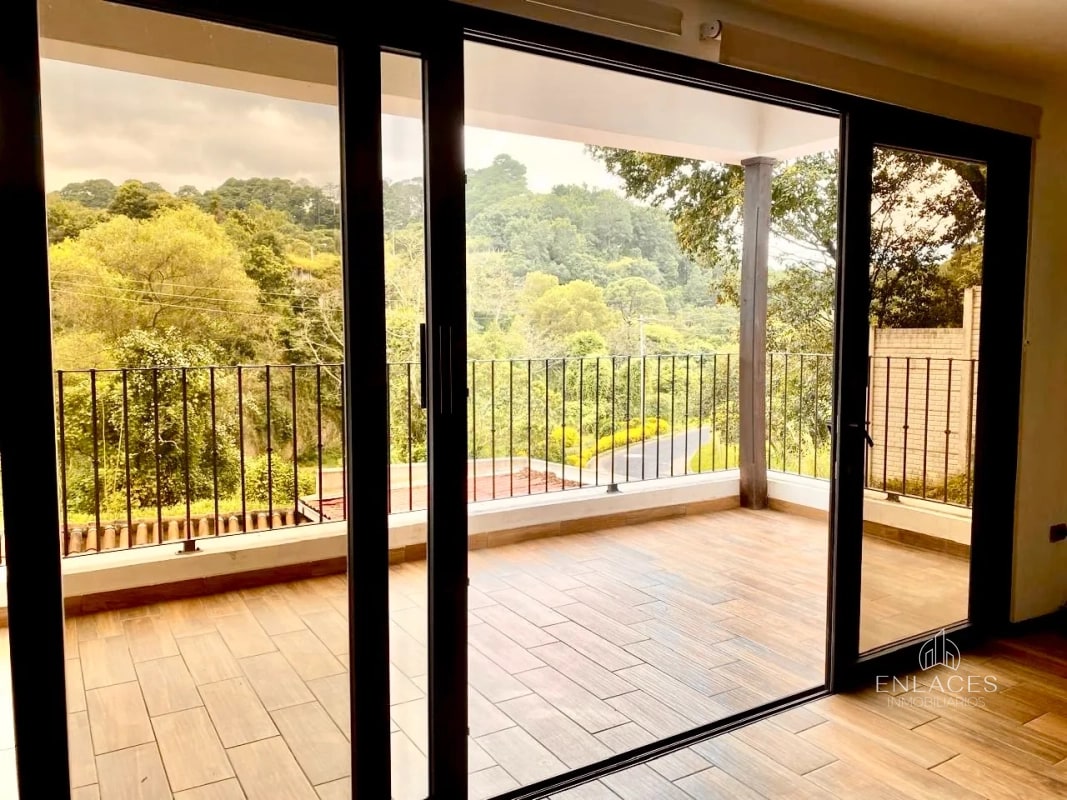 Zona 16 • Apartamento en renta • Edificio Natur Premium - 13
