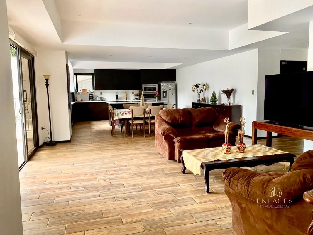Zona 16 • Apartamento en renta • Edificio Natur Premium - 5