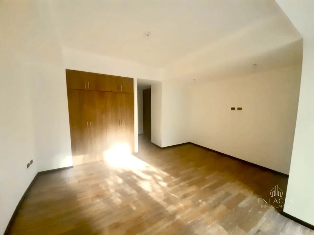 Zona 16 • Apartamento en renta • Edificio Natur Premium - 4