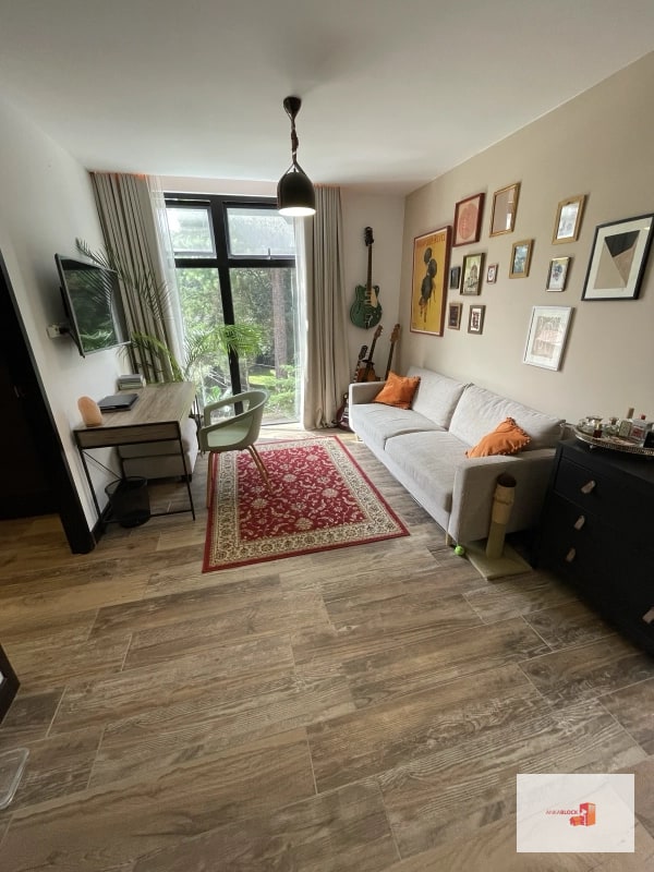Apartamento amplio 1 dormitorio con sala fam y estudio incorporados - zona 16 Kanajuyu - 4