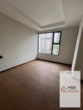 Apartamento venta zona 10, St Sofia 7ma — Apartamento en Venta en Santa Sofía 7AV, Zona 10, Guatemala, Ciudad — miniatura 14 de 17