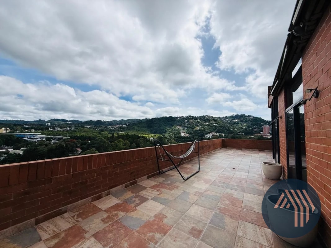 ALQUILER DE PENTHOUSE CON AMPLIA TERRAZA - CATALONIA, ZONA 15 - 13