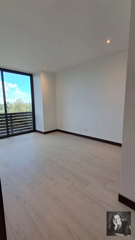Apartamento Penthouse en Renta o Venta – Zona 15, Vista Hermosa III - 2