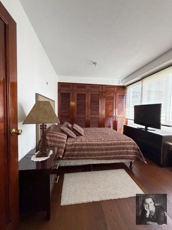 Apartamento en Renta/Venta zona 10 - 8