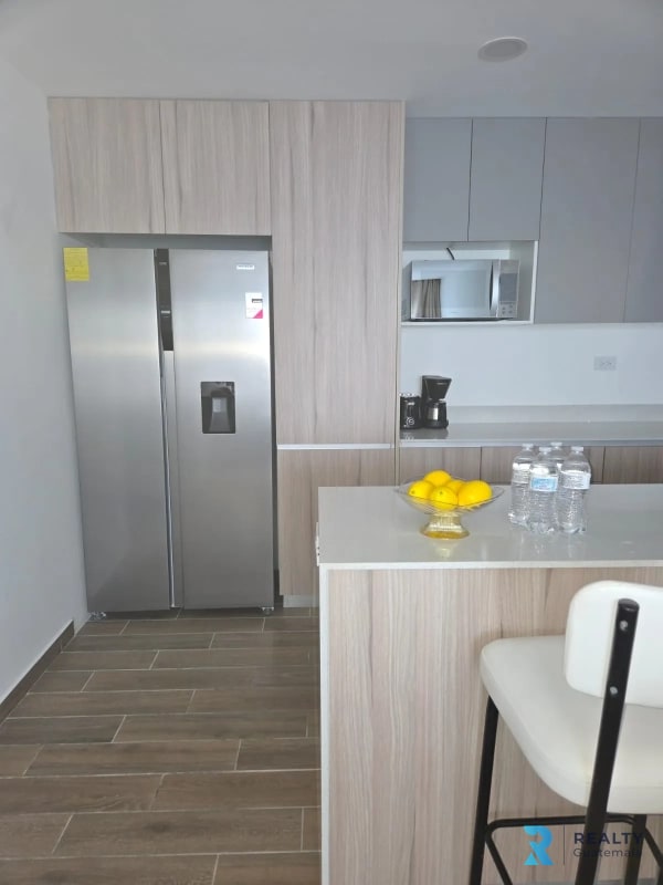 VENDO Apartamento Zona 14, Parque 14 - 6