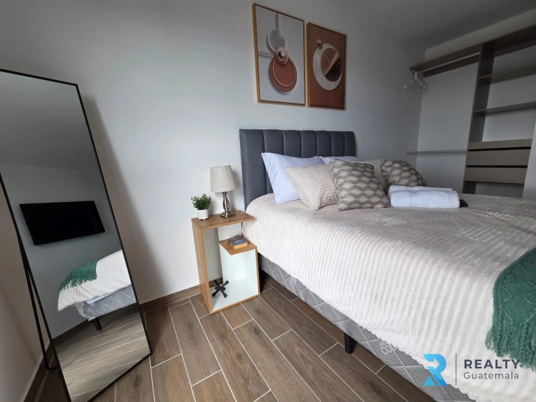 VENDO Apartamento Zona 14, Parque 14 - 3