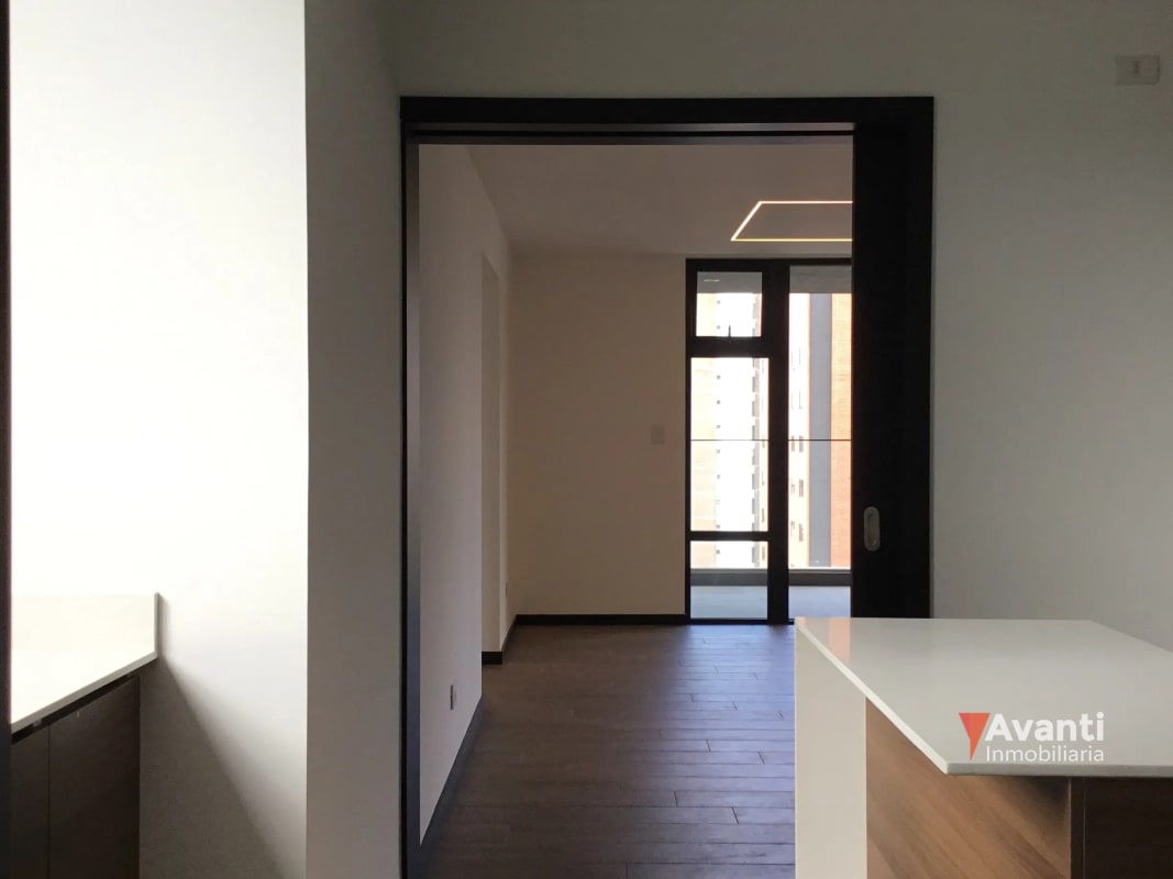 VENTA APARTAMENTO ZONA 10, IQ10 - 5