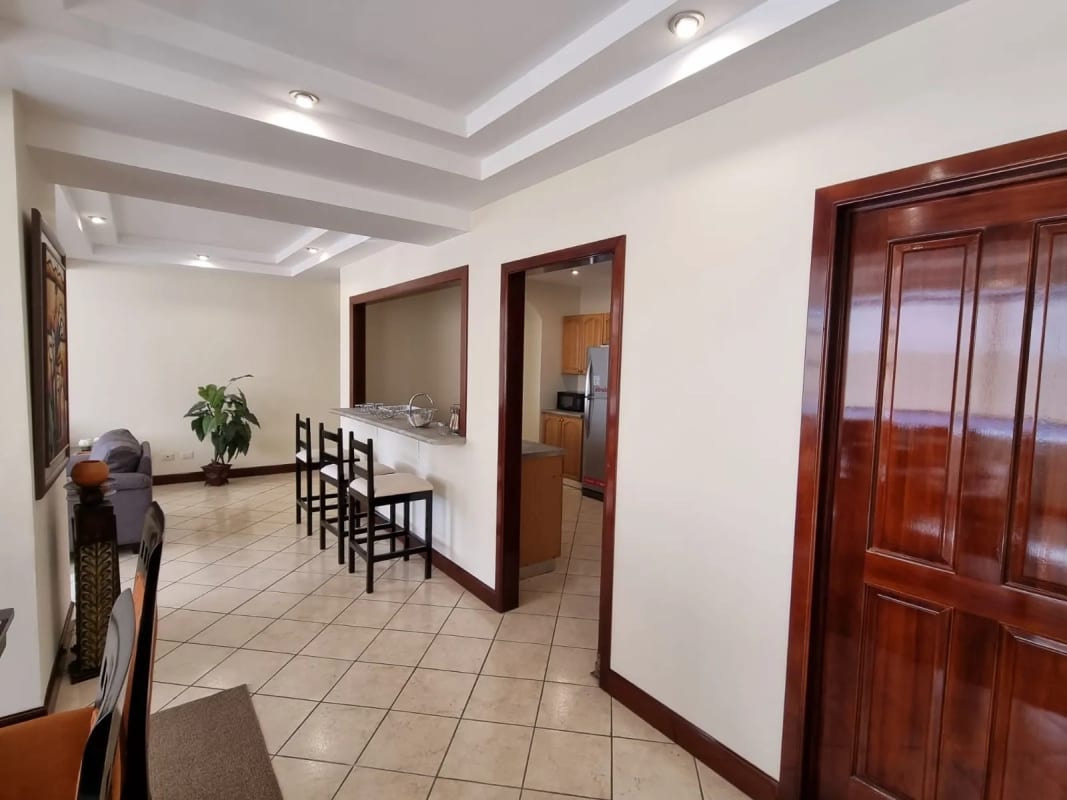 Apartamento Amueblado en Renta o Venta Zona 10 — Apartamento en Alquiler en Zona 10, Guatemala, Ciudad — foto 17 de 17
