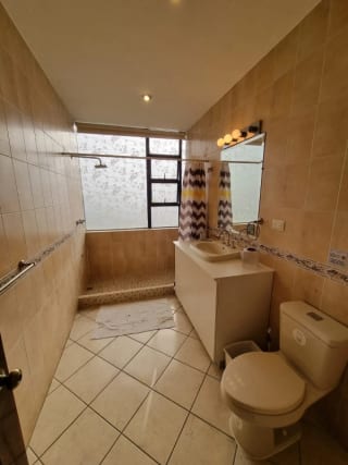 Apartamento Amueblado en Renta o Venta Zona 10 — Apartamento en Alquiler en Zona 10, Guatemala, Ciudad — miniatura 14 de 17