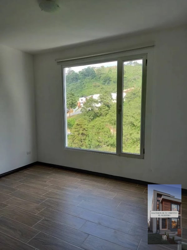 VENDO APARTAMENTO EN ZONA 16 - 8