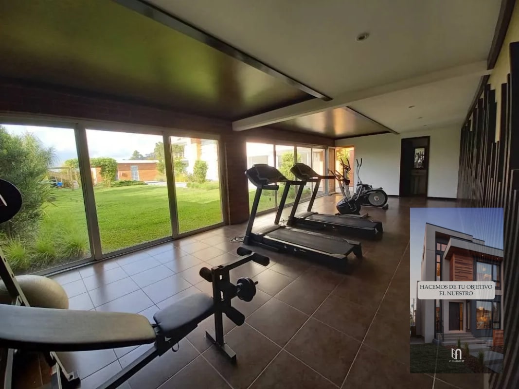 VENDO APARTAMENTO EN ZONA 16 - 4