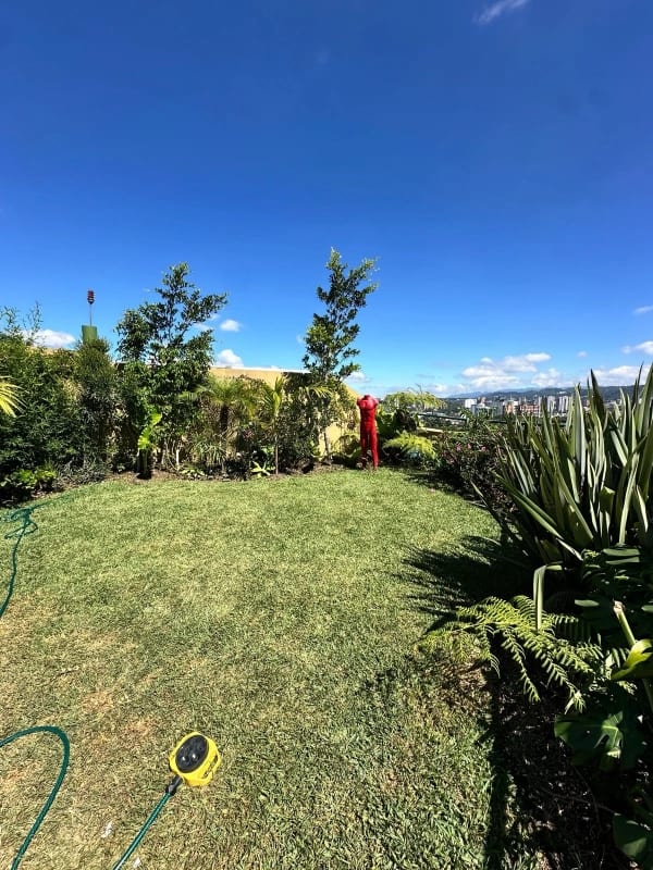 Apartamento en venta, con jardín y terraza, zona 14 — Apartamento en Venta en Zona 14, Guatemala, Ciudad — foto 2 de 14
