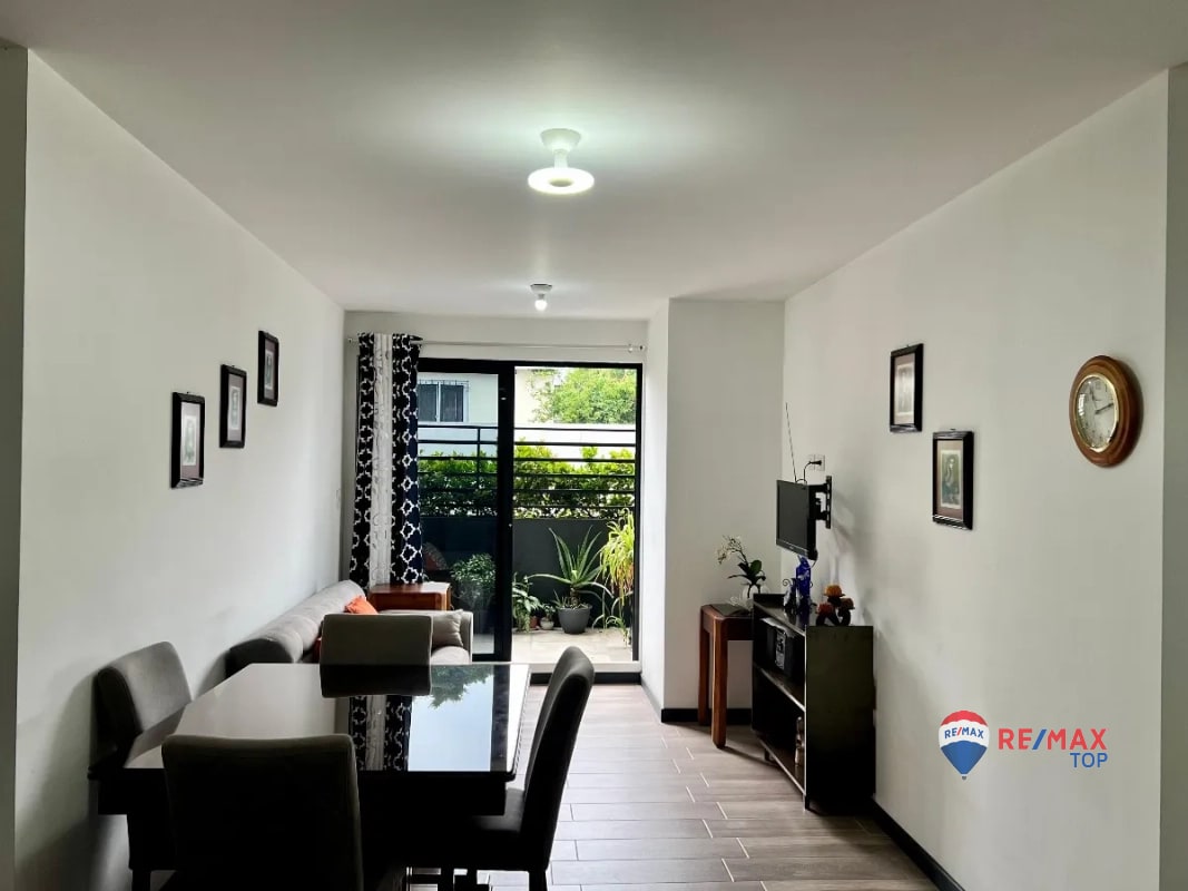 ZONA 11, APARTAMENTO EN 1ER. NIVEL 3 DORMITORIO / EDIFICIO VIRO - 9