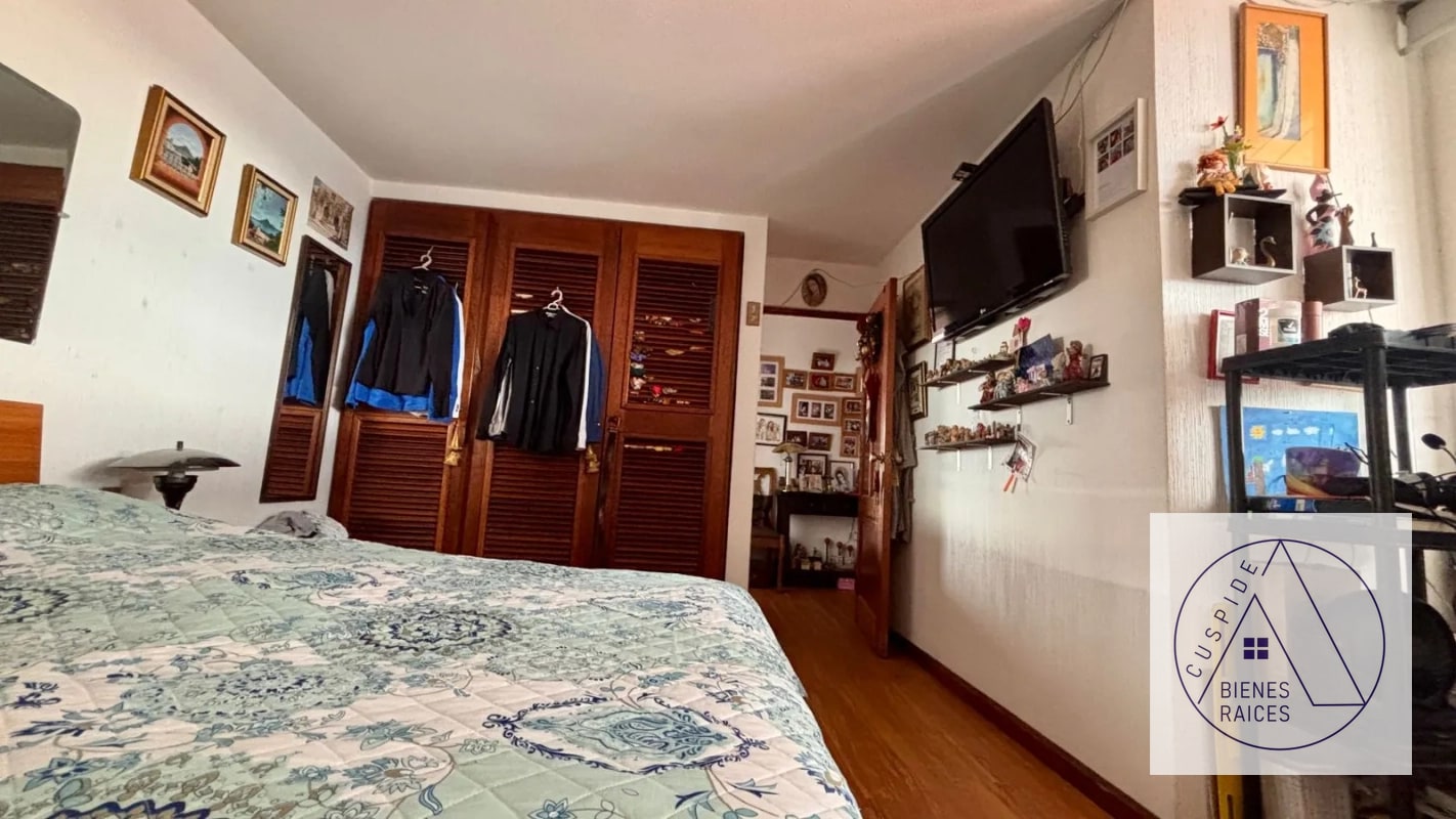 Zona 10 Se vende Apartamento en Vía Maris - 9