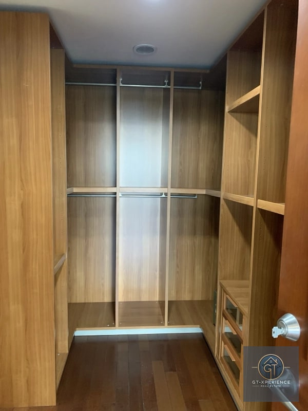 Lindo y amplio apartamento en Tiffany II, Zona 10 - 8