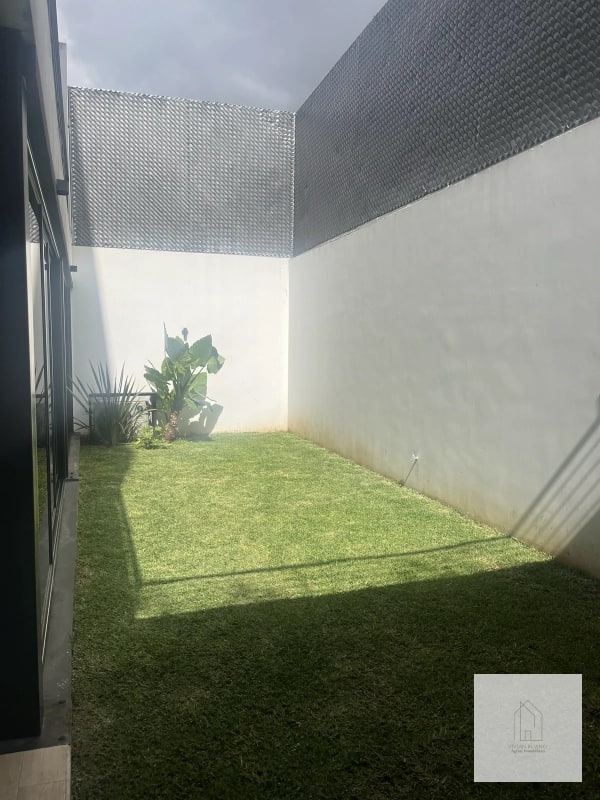 Apartamentos en perfecta ubicación en zona 13 - 4