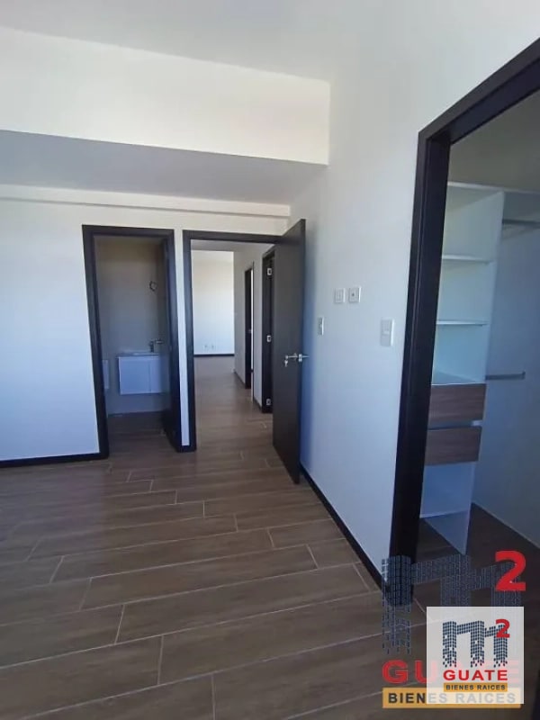 Apartamento en Venta, Zona 11 - 8