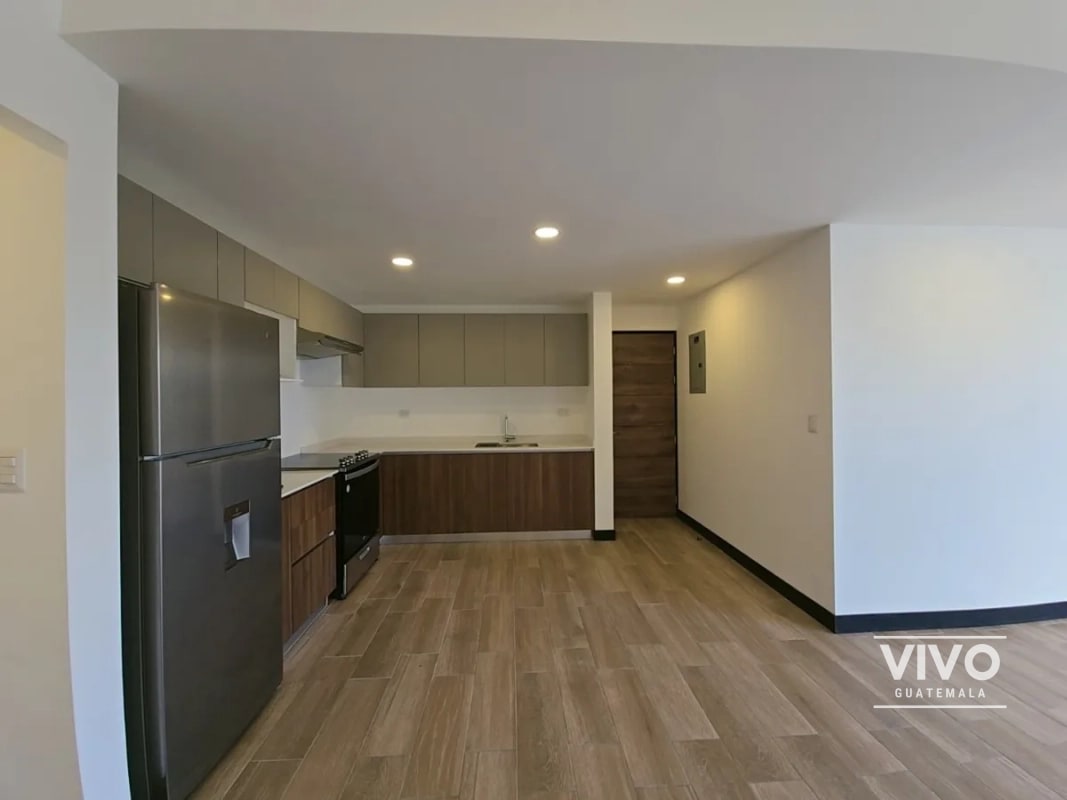 Se renta apartamento de 2 hab Senseti 10, Zona 10, Q6500 - 12