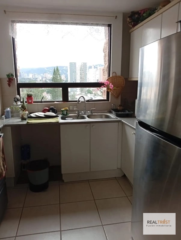 APARTAMENTO EN RENTA ZONA 10 - 7