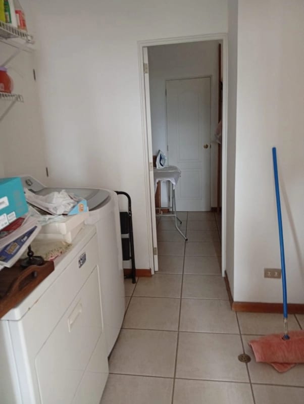 Apartamento en renta zona 10 — Apartamento en Alquiler en Zona 10, Guatemala, Ciudad — foto 2 de 17