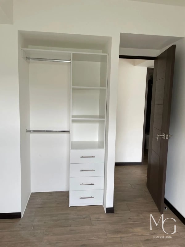 Venta Apartamento NARANJO - 6