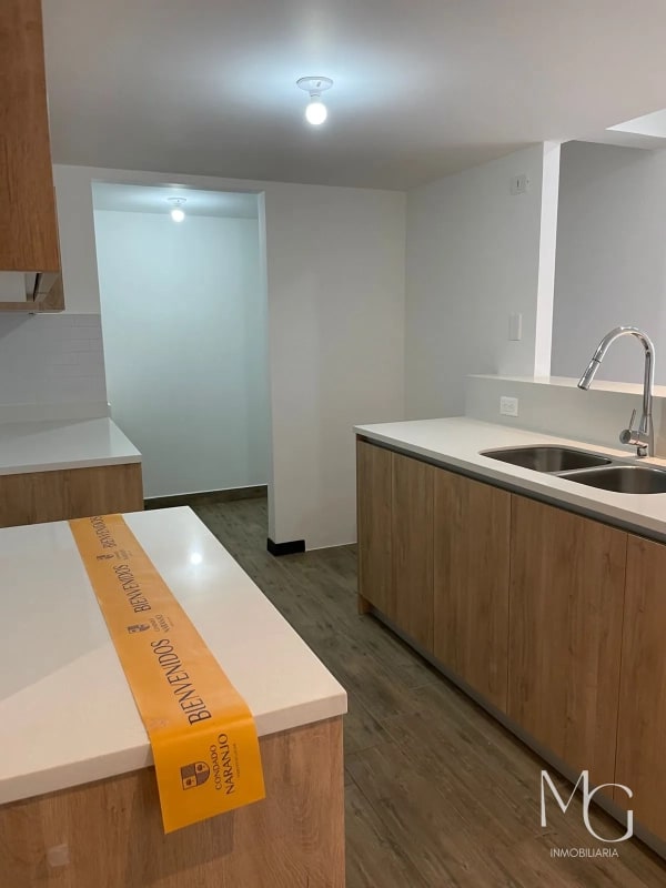 Venta Apartamento NARANJO - 3