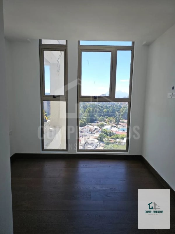 Apartamento en venta zona 10 - 5