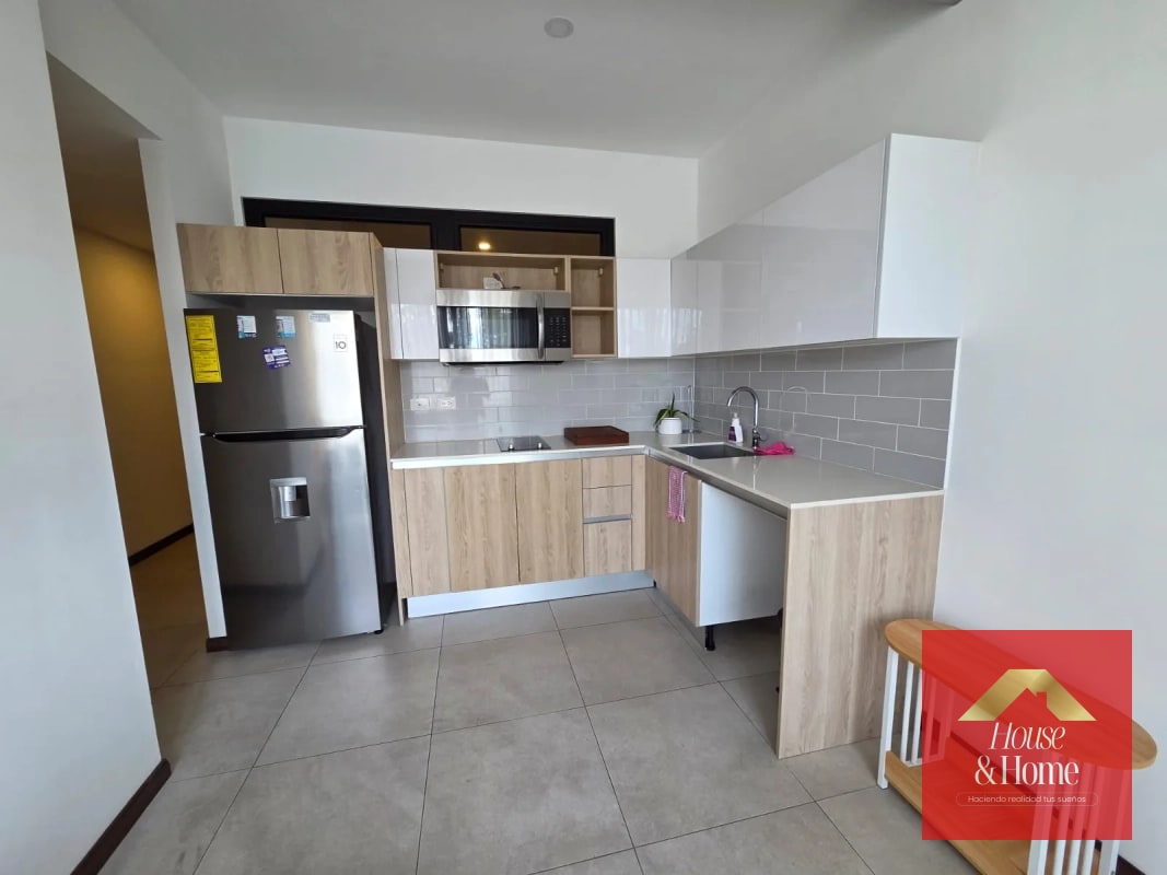 Apartamento en venta zona 10- 1 hab - 14