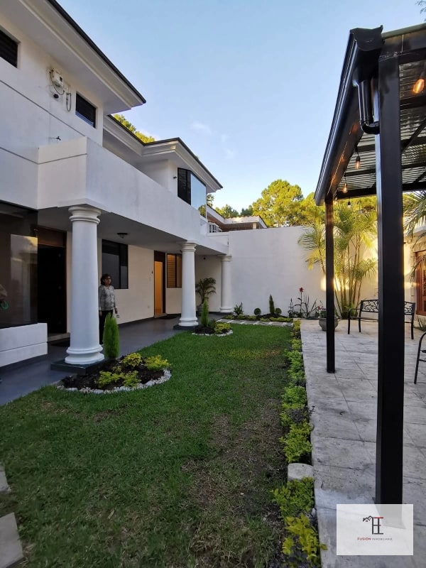 Rento Apartamento un dormitorio en zona 16 La Montaña - 1